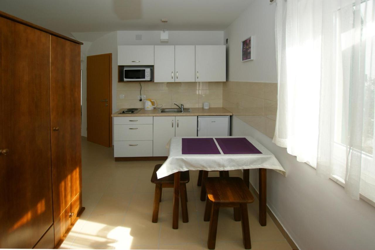 Trio Apartment Srima