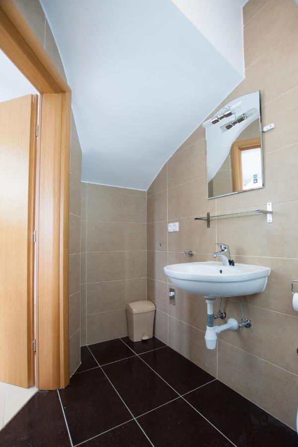 Trio Apartment Srima